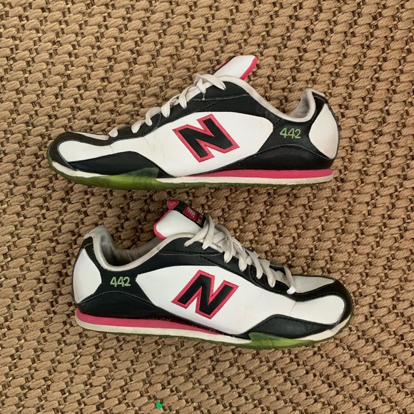 New Balance 442 Sneakers 👟 - Picture 1 of 6